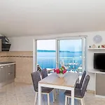 Nea Leona Apartamento Trogir