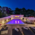 Nea Leona Apartamento Trogir