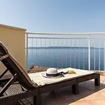 Nea Leona Trogir