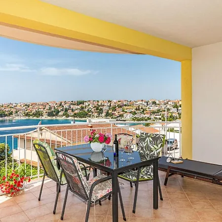 Apartman Nea Leona Trogir