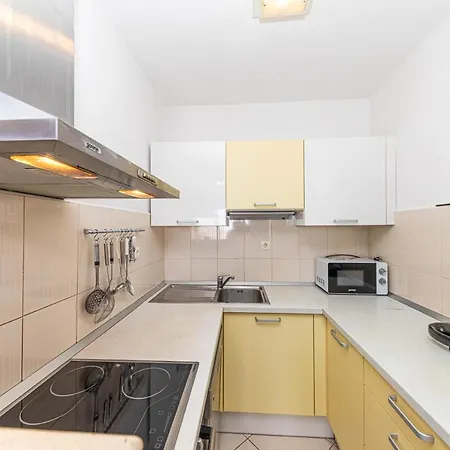 Apartman Nea Leona Trogir